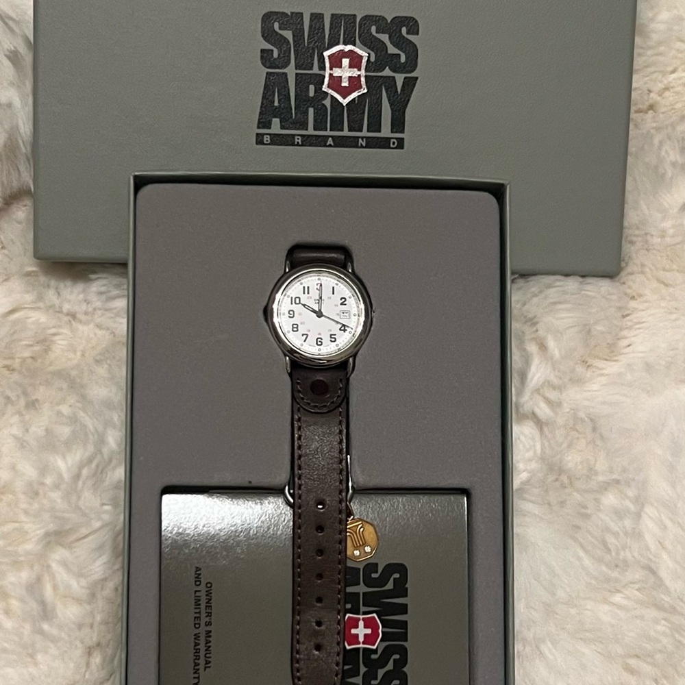 Brown Leather Vintage Swiss Army Watch